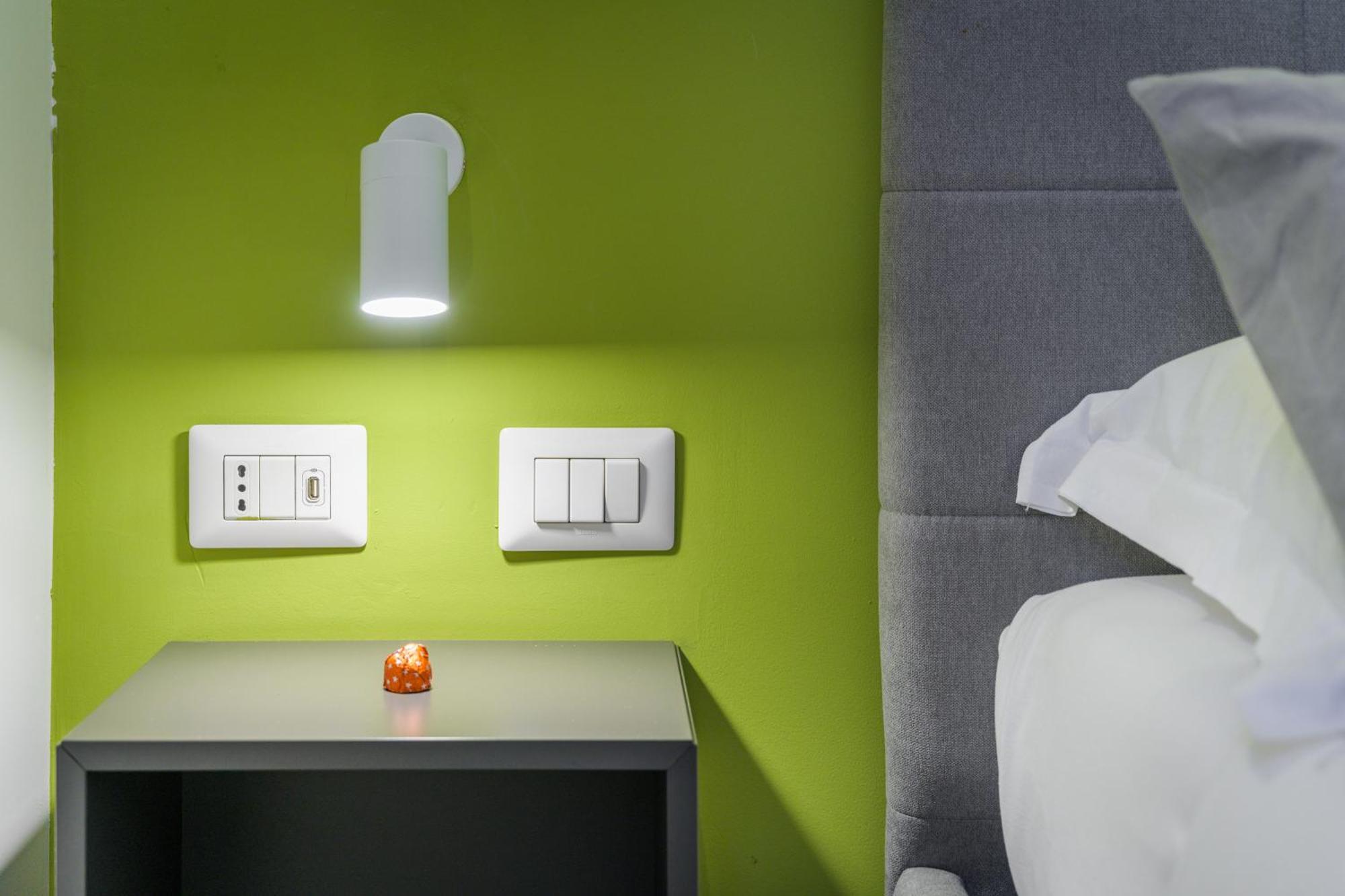 Room 65 Catania Luaran gambar